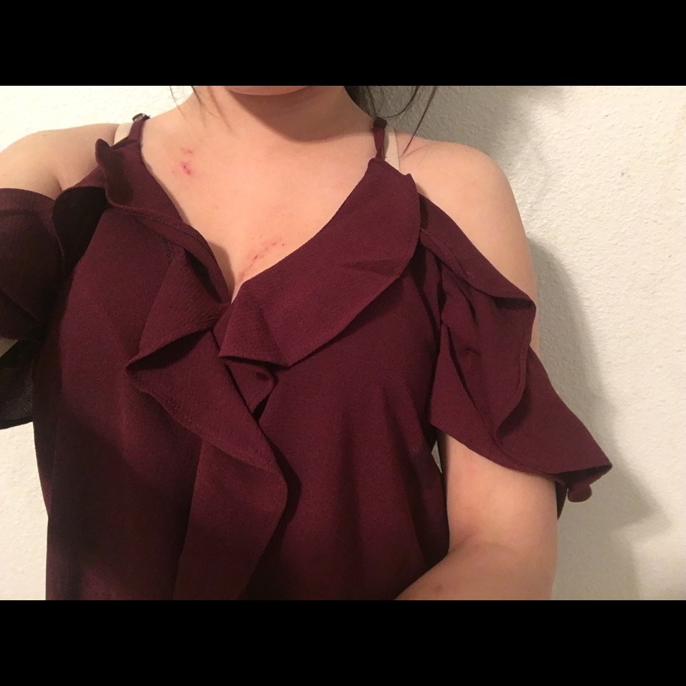Small Moa Moa maroon ruffled tank top